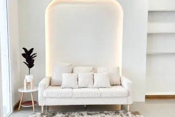 4 Bedroom Townhouse for sale in Golden Town 1 Srinakarin-Sukhumvit, Phraek Sa, Samut Prakan