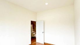 4 Bedroom Townhouse for sale in Golden Town 1 Srinakarin-Sukhumvit, Phraek Sa, Samut Prakan