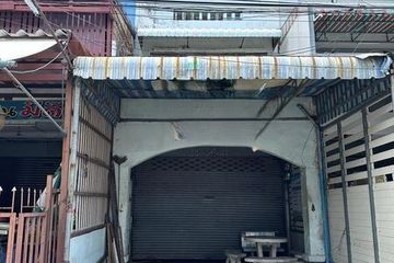 3 Bedroom Townhouse for sale in Thepharak, Samut Prakan