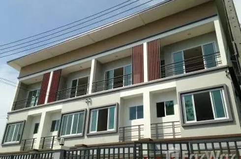 3 Bedroom Townhouse for sale in Samrong Nuea, Samut Prakan