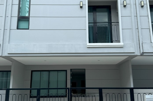3 Bedroom Townhouse for sale in Greatier Town Bangna - Theparak, Bang Phli Yai, Samut Prakan