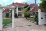 6 Bedroom House for sale in Lakeside Villa 2, Bang Kaeo, Samut Prakan