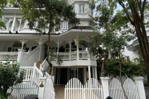 4 Bedroom Townhouse for sale in Fantasia Villa 2, Samrong Nuea, Samut Prakan near BTS Bearing