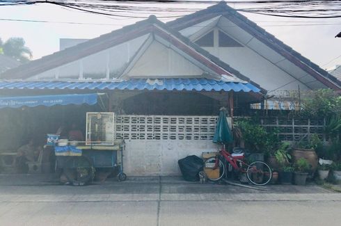 5 Bedroom House for sale in Samrong Nuea, Samut Prakan near BTS Samrong