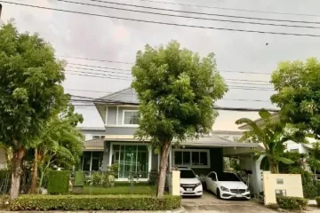 5 Bedroom House for sale in Pruklada Bangna, Bang Bo, Samut Prakan