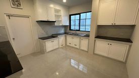 5 Bedroom House for rent in The City Bangna 2, Bang Phli Yai, Samut Prakan