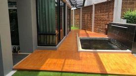 7 Bedroom House for sale in Thepharak, Samut Prakan