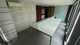 6 Bedroom Townhouse for sale in The Terminal Suvarnabhumi, Racha Thewa, Samut Prakan