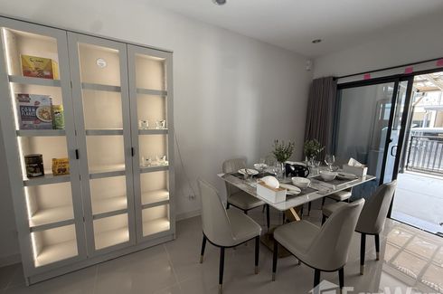 2 Bedroom House for rent in V compound Bangna - Srinakarin, Bang Kaeo, Samut Prakan