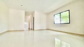 3 Bedroom Townhouse for sale in Nai Khlong Bang Pla Kot, Samut Prakan