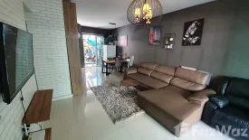 3 Bedroom Townhouse for rent in Bang Kaeo, Samut Prakan