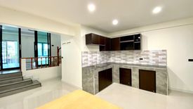 4 Bedroom Townhouse for sale in Lalin Greenville - Srinakarin, Racha Thewa, Samut Prakan
