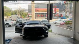 3 Bedroom Commercial for rent in Samrong Nuea, Samut Prakan near MRT Si Dan