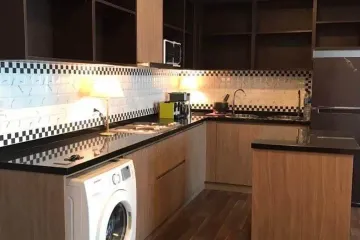 2 Bedroom Condo for sale in The Gallery Bearing, Samrong Nuea, Samut Prakan near BTS Bearing