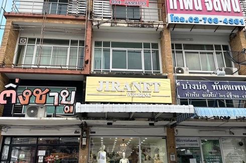 Commercial for sale in Bang Bo, Samut Prakan