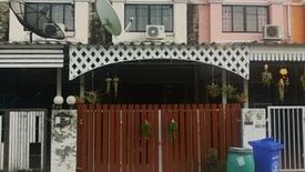 2 Bedroom Townhouse for sale in Baan Thanda, Phraek Sa Mai, Samut Prakan