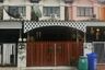 2 Bedroom Townhouse for sale in Baan Thanda, Phraek Sa Mai, Samut Prakan
