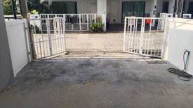 3 Bedroom Townhouse for rent in Garden Place Village, Thep Krasatti, Phuket