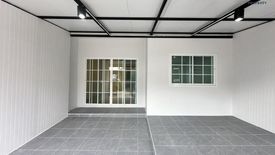 2 Bedroom Townhouse for sale in Baan Ruean Suk 1, Lam Phak Kut, Pathum Thani