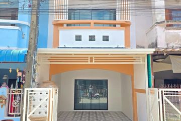 3 Bedroom Townhouse for sale in Lert Ubon Lam Luk Ka Khlong 5, Bueng Kham Phroi, Pathum Thani near BTS Eastern Outer Ring