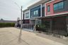 3 Bedroom Townhouse for sale in Siri Place Phetkasem - Sai 4, Suan Luang, Samut Sakhon