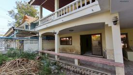 6 Bedroom House for sale in Baan Pruksa 4, Maha Sawat, Nakhon Pathom