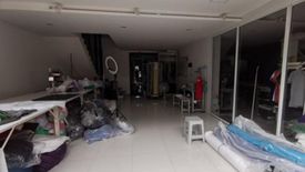 3 Bedroom Townhouse for sale in Arnintown Tientalay 7, Samae Dam, Bangkok