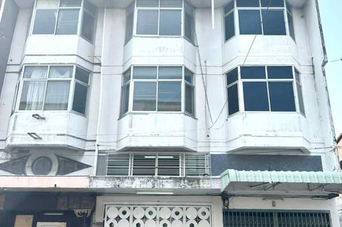 4 Bedroom Townhouse for sale in Sanam Bin, Bangkok