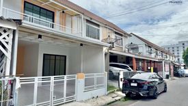 3 Bedroom Townhouse for sale in Baan Pruksa 65/2 Rangsit-Klong 2, Khlong Song, Pathum Thani
