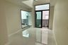 4 Bedroom Townhouse for rent in Saphan Sung, Bangkok