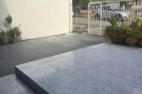 2 Bedroom Townhouse for rent in Bang Chak, Bangkok near BTS Punnawithi