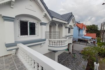 6 Bedroom House for rent in Bang Chak, Bangkok