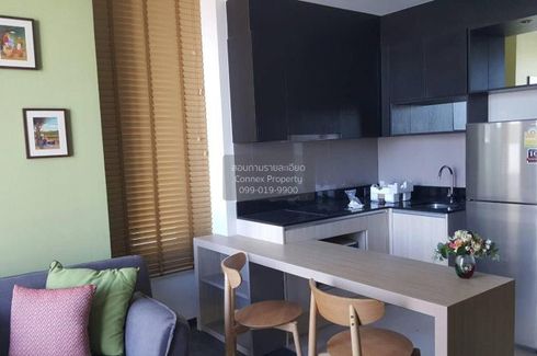 1 Bedroom Condo for rent in Edge Sukhumvit 23, Khlong Toei Nuea, Bangkok near BTS Asoke