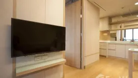 1 Bedroom Condo for rent in The Lumpini 24, Khlong Tan, Bangkok near BTS Phrom Phong