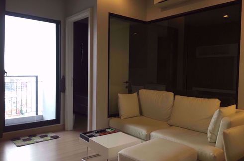 1 Bedroom Condo for rent in Urbano Absolute Sathon - Taksin, Khlong Ton Sai, Bangkok near BTS Krung Thon Buri