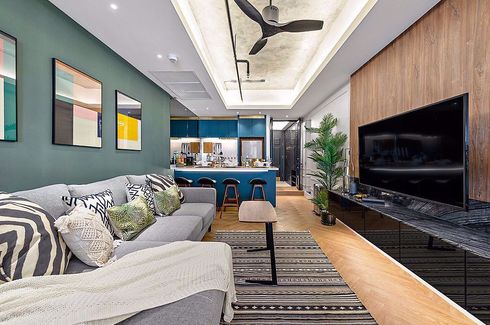 2 Bedroom Condo for sale in Silom, Bangkok near BTS Saphan Taksin