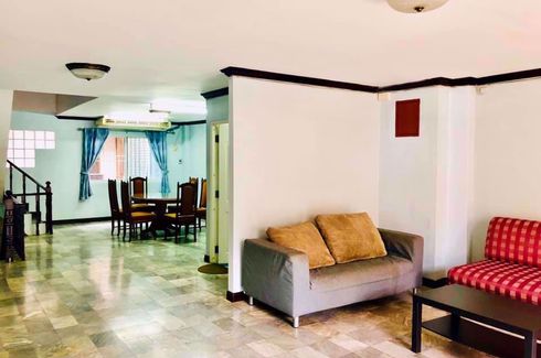 House for rent in Royal Nakarin Villa, Prawet, Bangkok