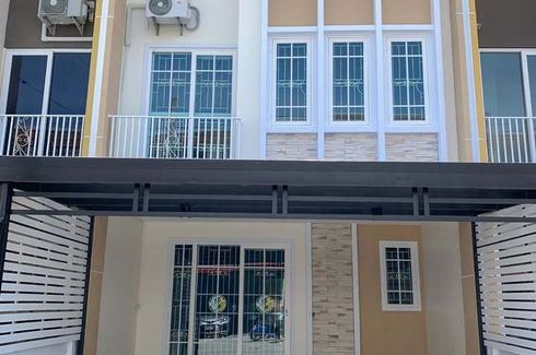 4 Bedroom Townhouse for sale in Golden Town Srinakarin-Sukhumvit, Phraek Sa, Samut Prakan