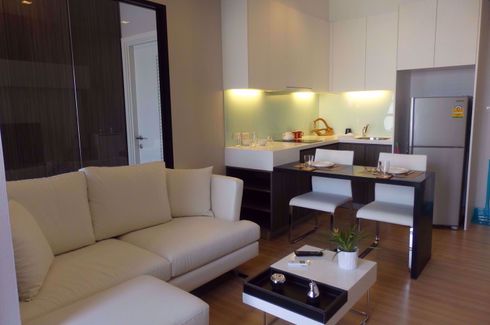 1 Bedroom Condo for rent in Urbano Absolute Sathon - Taksin, Khlong Ton Sai, Bangkok near BTS Krung Thon Buri