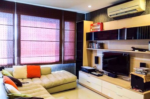 1 Bedroom Condo for rent in Villa Sathorn, Khlong Ton Sai, Bangkok near BTS Krung Thon Buri