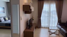1 Bedroom Condo for rent in Thru Thonglor, Bang Kapi, Bangkok near MRT Phetchaburi