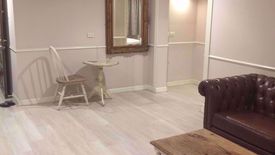 2 Bedroom Condo for Sale or Rent in Raintree Villa, Khlong Tan Nuea, Bangkok near BTS Thong Lo