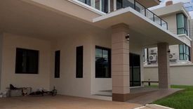 4 Bedroom House for sale in Lat Phrao, Bangkok