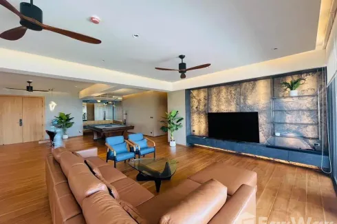 4 Bedroom Condo for sale in Phatssana Gardens, Phra Khanong Nuea, Bangkok near BTS Ekkamai