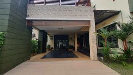 5 Bedroom House for sale in Sam Sen Nok, Bangkok near MRT Phawana