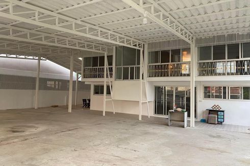 3 Bedroom House for sale in Chan Kasem, Bangkok near MRT Lat Phrao