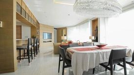 3 Bedroom Condo for sale in Watermark Chaophraya River, Bang Lamphu Lang, Bangkok