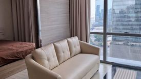 1 Bedroom Condo for rent in The Room Sukhumvit 21, Khlong Toei Nuea, Bangkok near MRT Sukhumvit