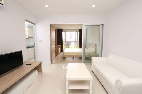 1 Bedroom Condo for rent in TKF Condo, Bang Chak, Bangkok near BTS On Nut