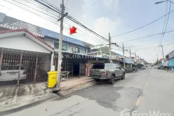 3 Bedroom Townhouse for sale in Lanthong Tiwanon-Pak Kret, Bang Phut, Nonthaburi